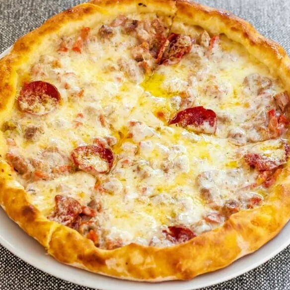 Sucuklu Kolot Peynirli Pide (Yuvarlak)