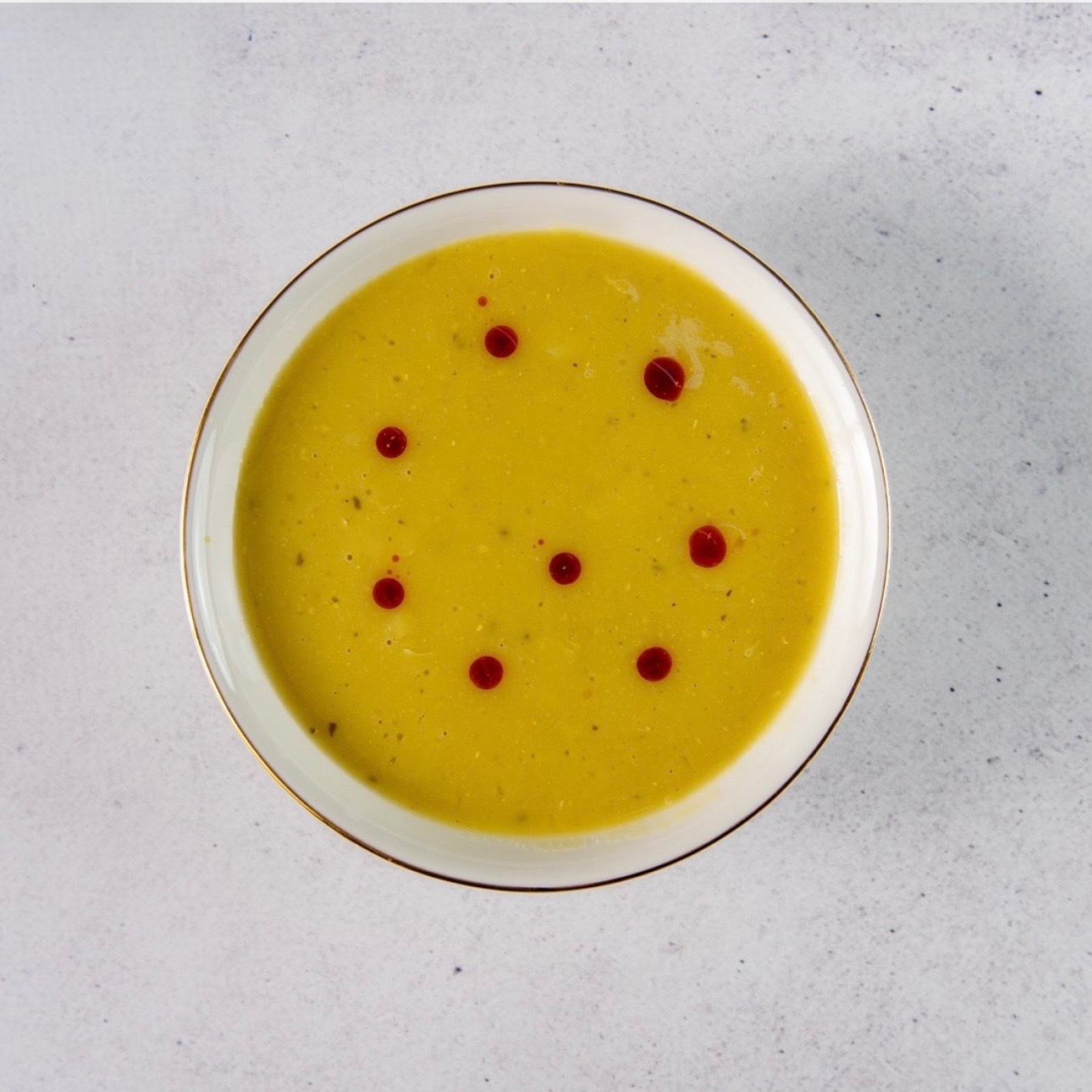 Süzme Mercimek Çorbası