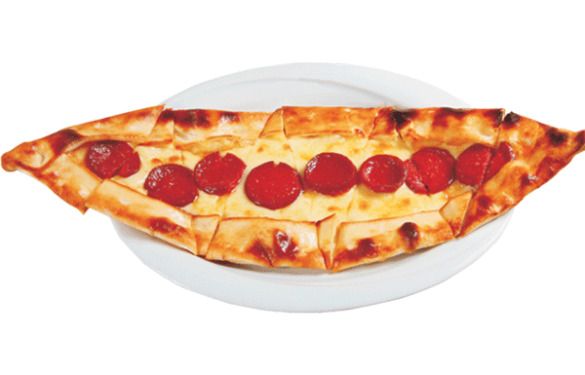 Sucuklu kaşarlı Pide