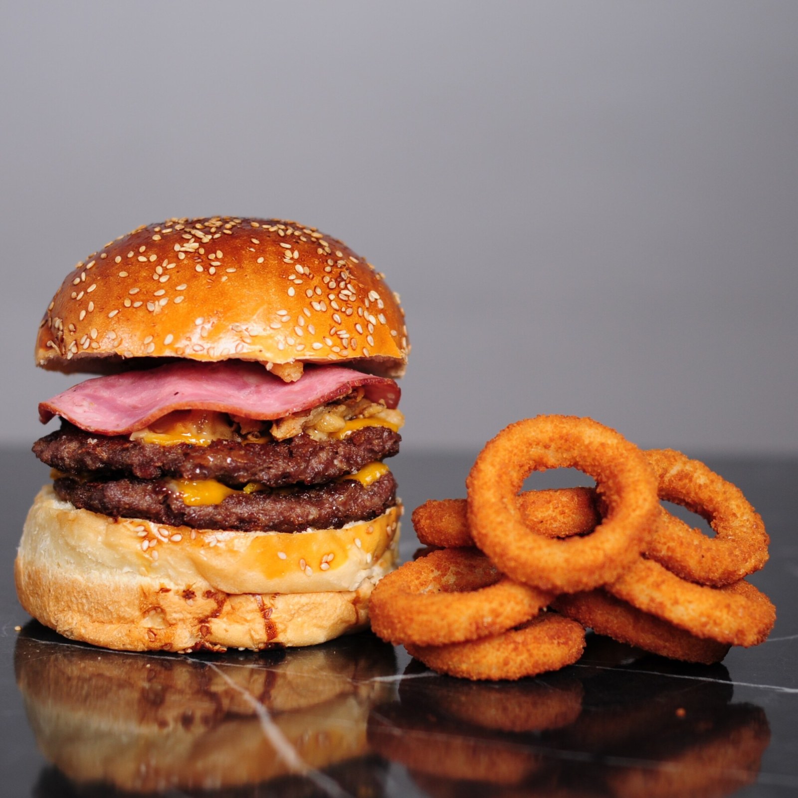 Baba-HAN Burger + Soğan Halkası