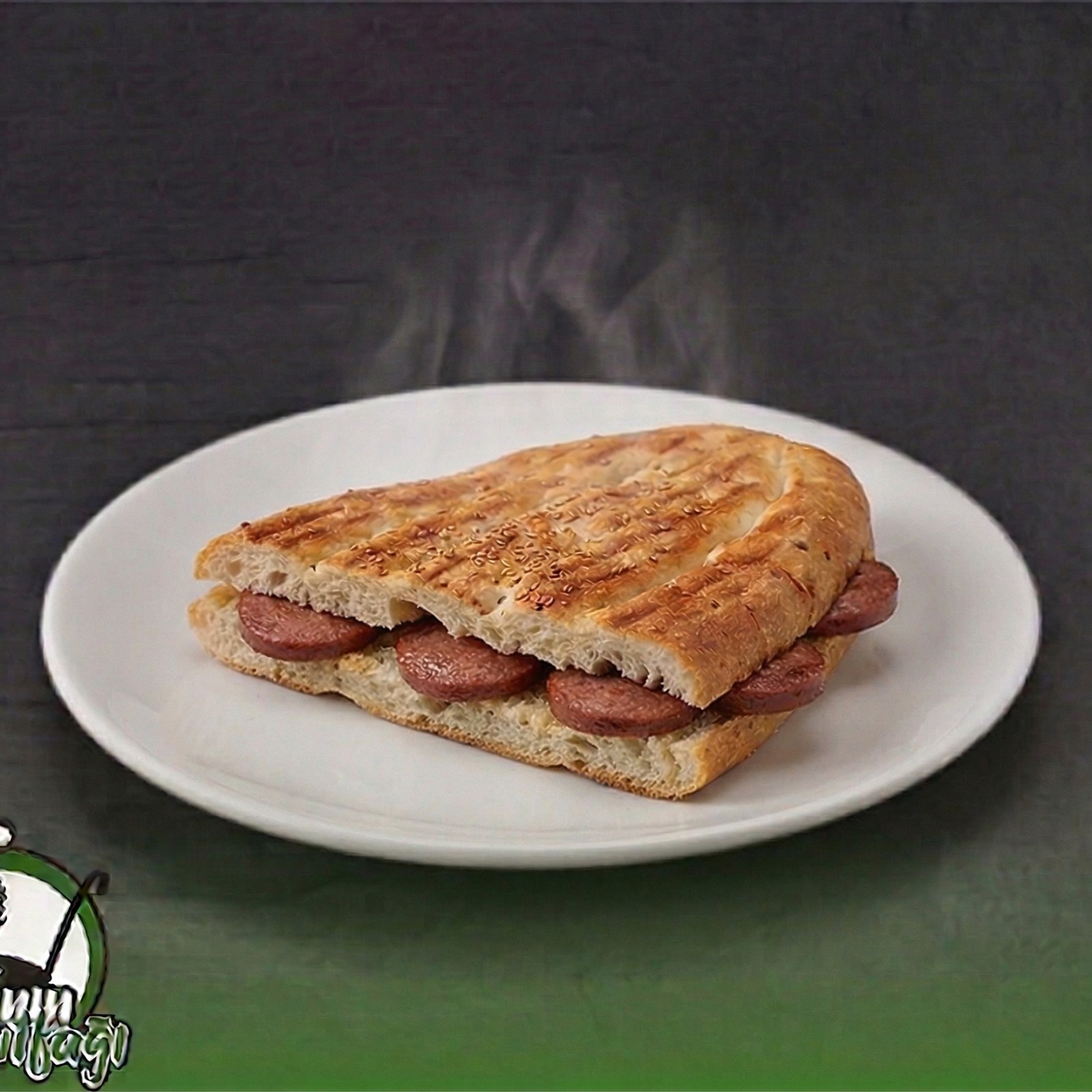 Sucuklu Tost