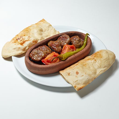Güveçte Köfte