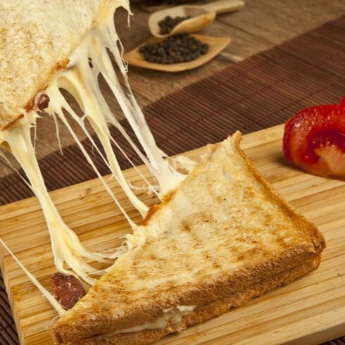 Taze Kaşar Domates Tost (Yarım Ekmek)