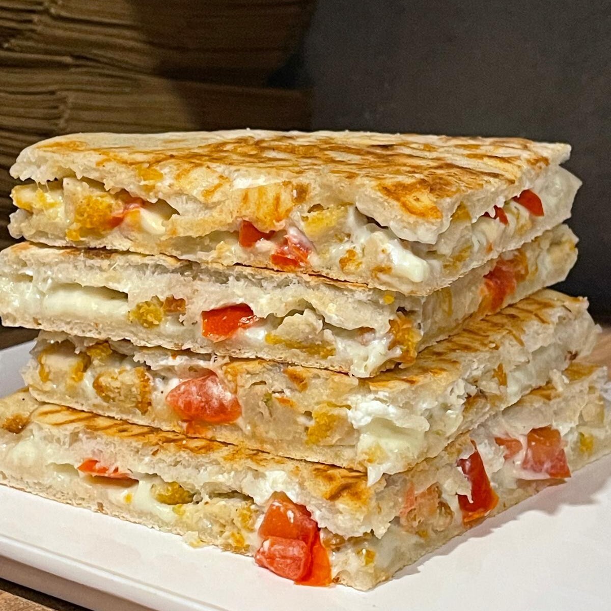 Schnitzelli Bazlama Tost