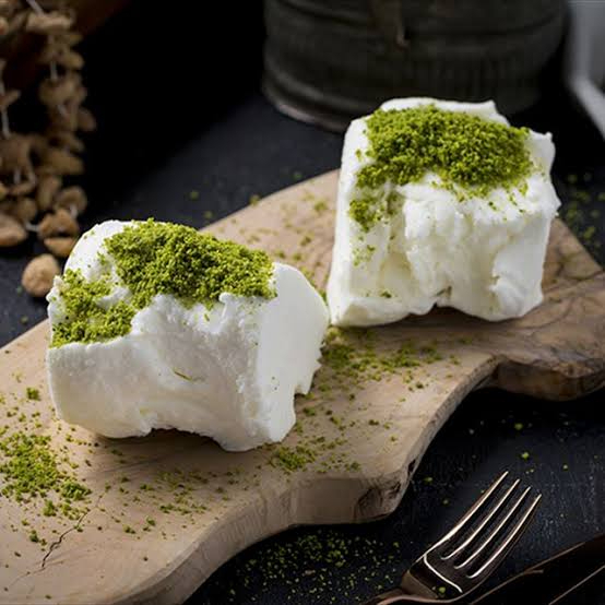 Dondurma ( 1 Kg )