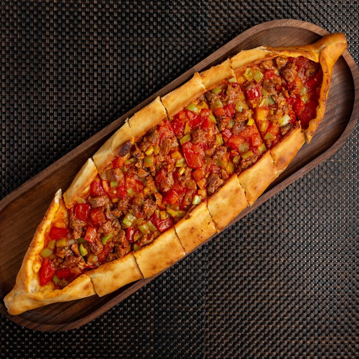 Seçilmiş Menü (Kuşbaşılı Pide)