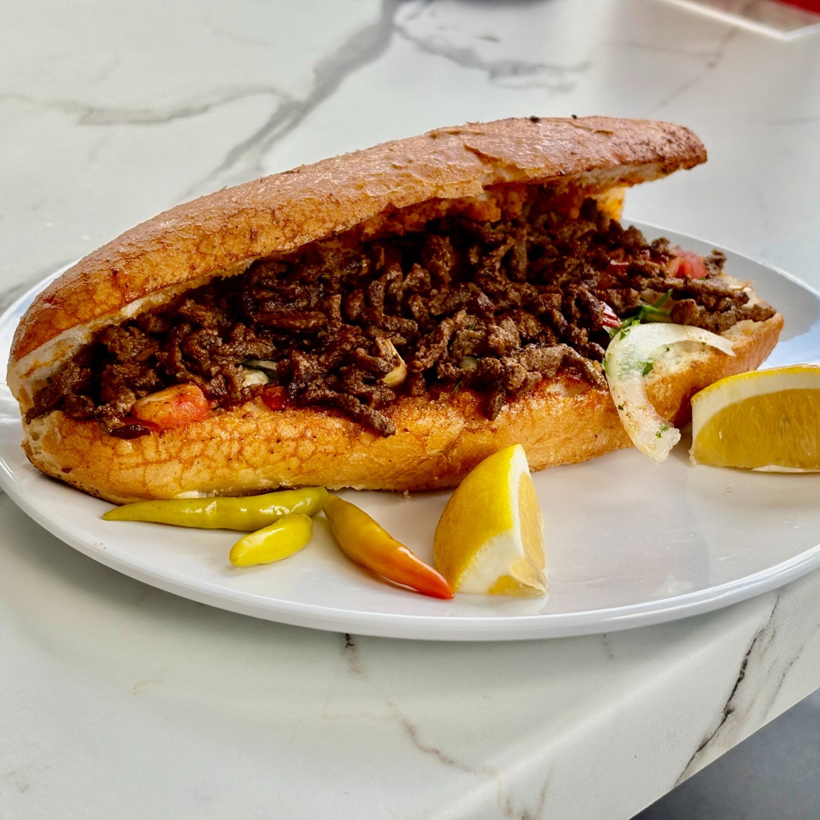 Ekmek Arası Et Tantuni