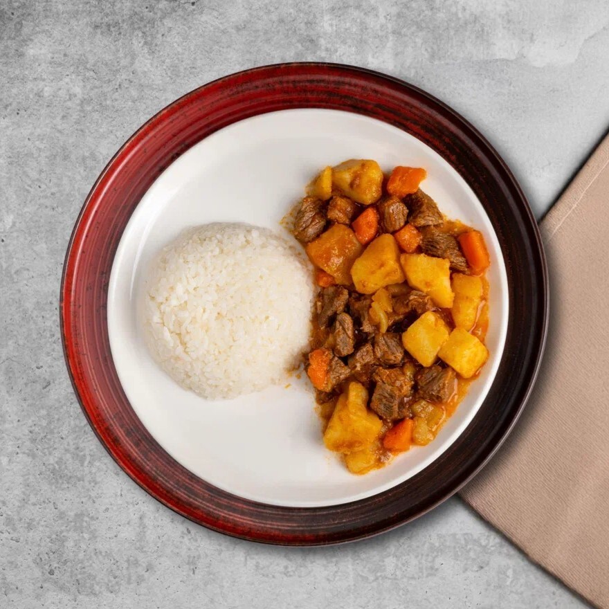 Altın Tencere Tas Kebabı ve Pirinç Pilavı