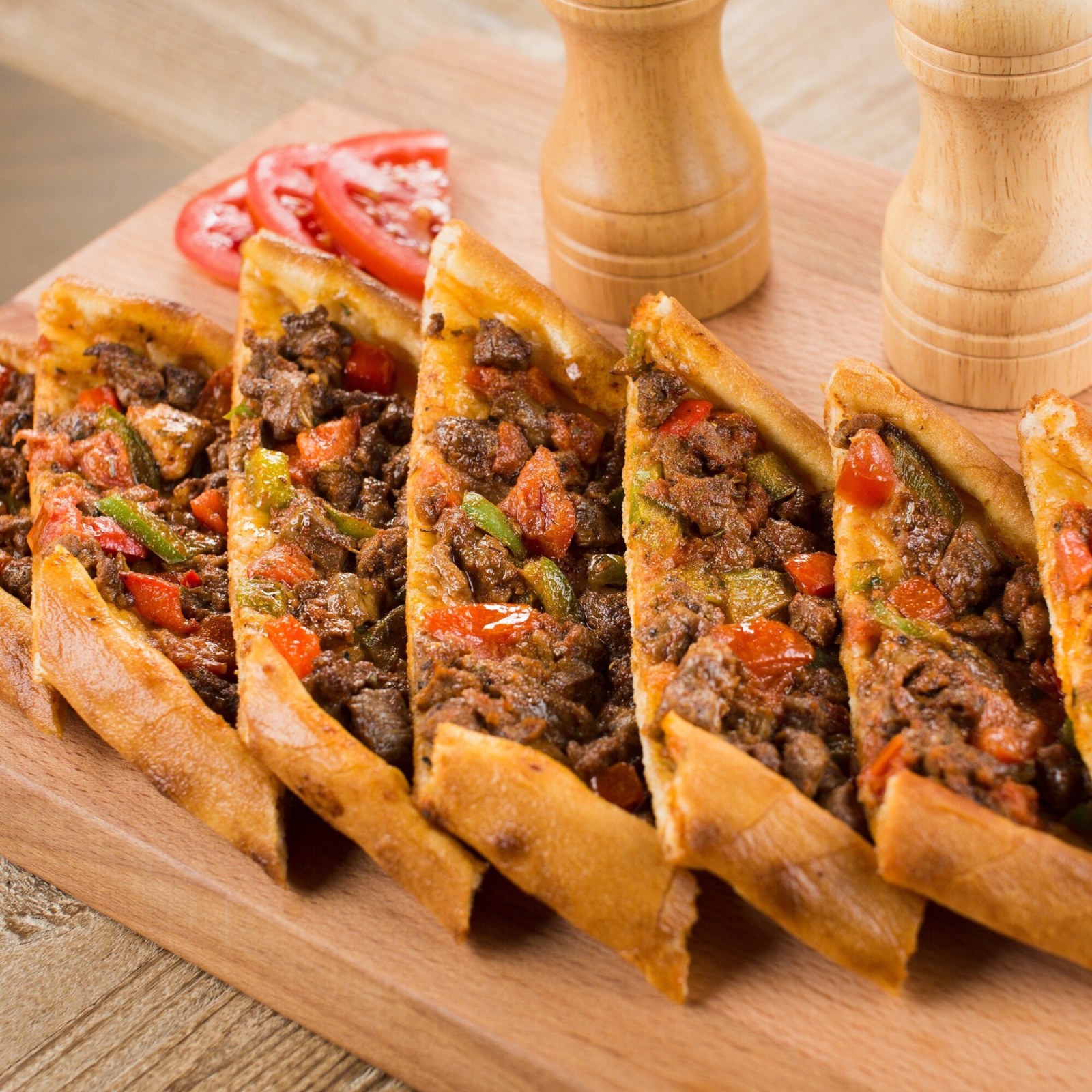 Kuşbaşılı Pide