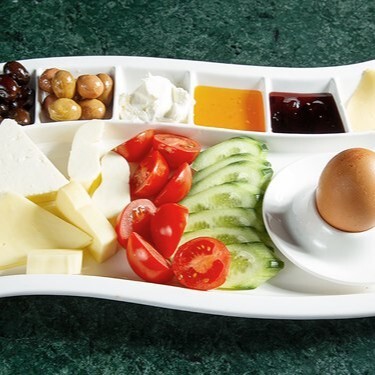 Hızlı Kahvaltı Tabağı