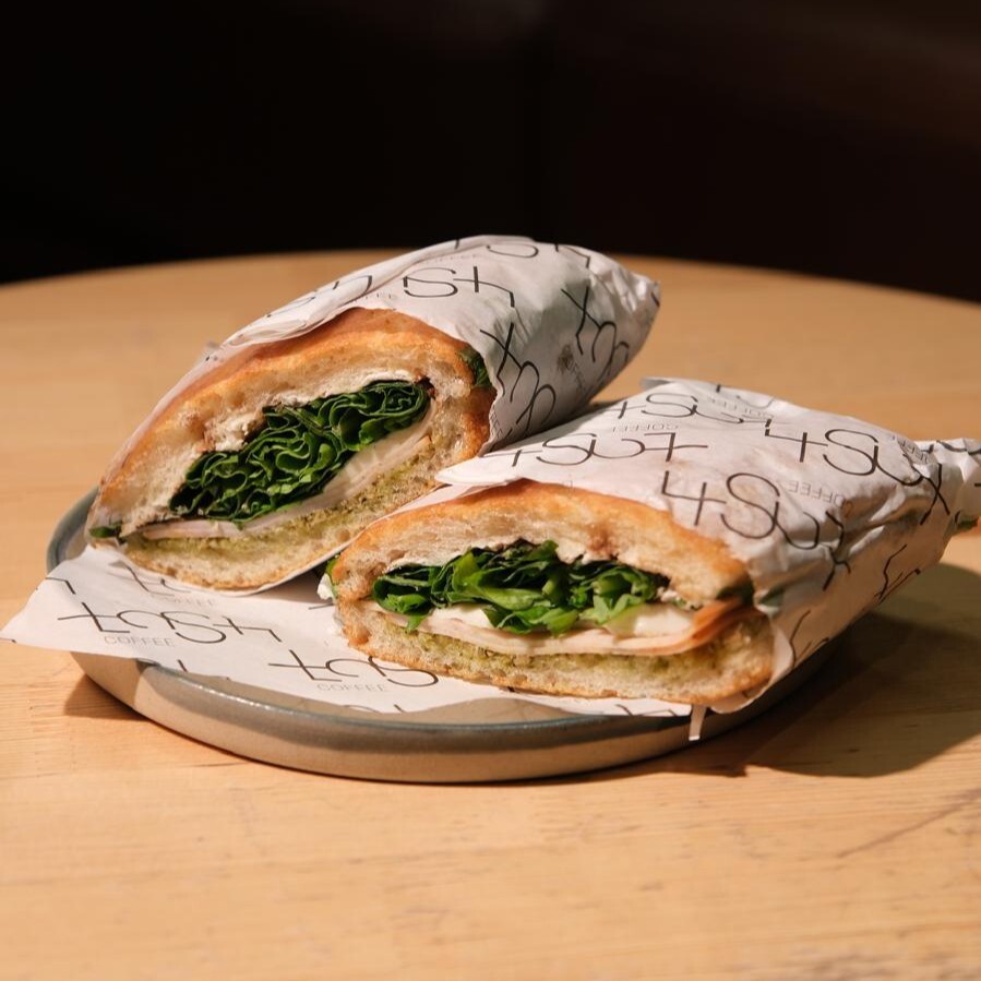 Peri Peri Soslu Dana Jambon Focaccia Sandviç
