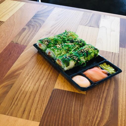 King Salmon Moss Roll (12 Pcs.)