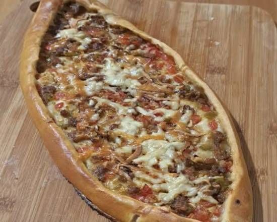Kuşbaşı Kaşarlı Pide