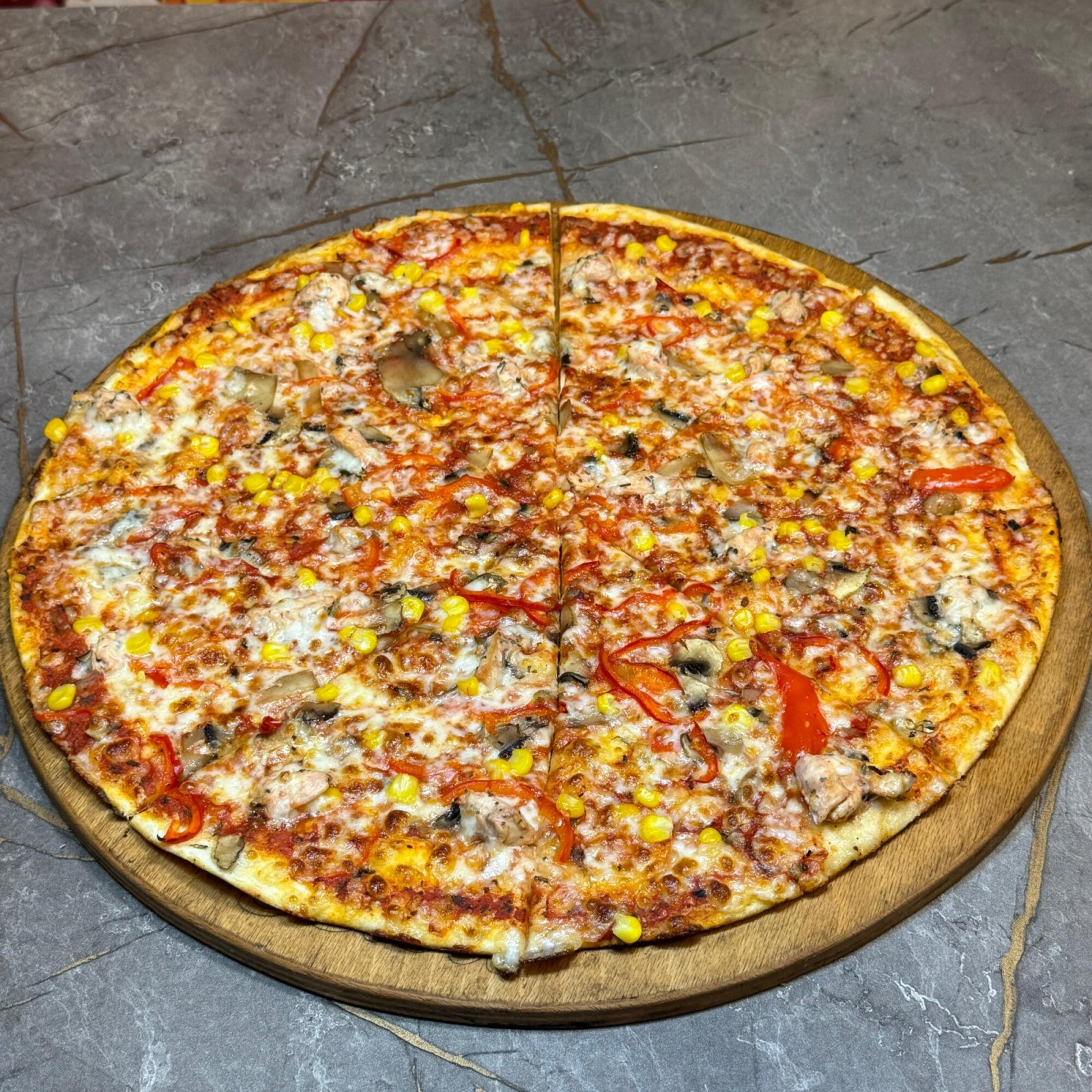 Chicken Mushroom (32 cm.)
