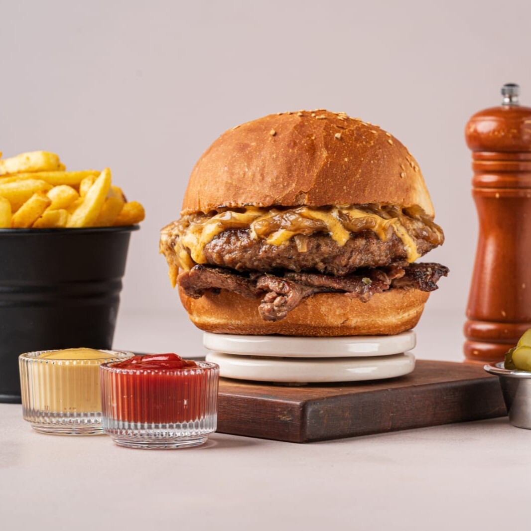 Köfteli Antrikot Burger