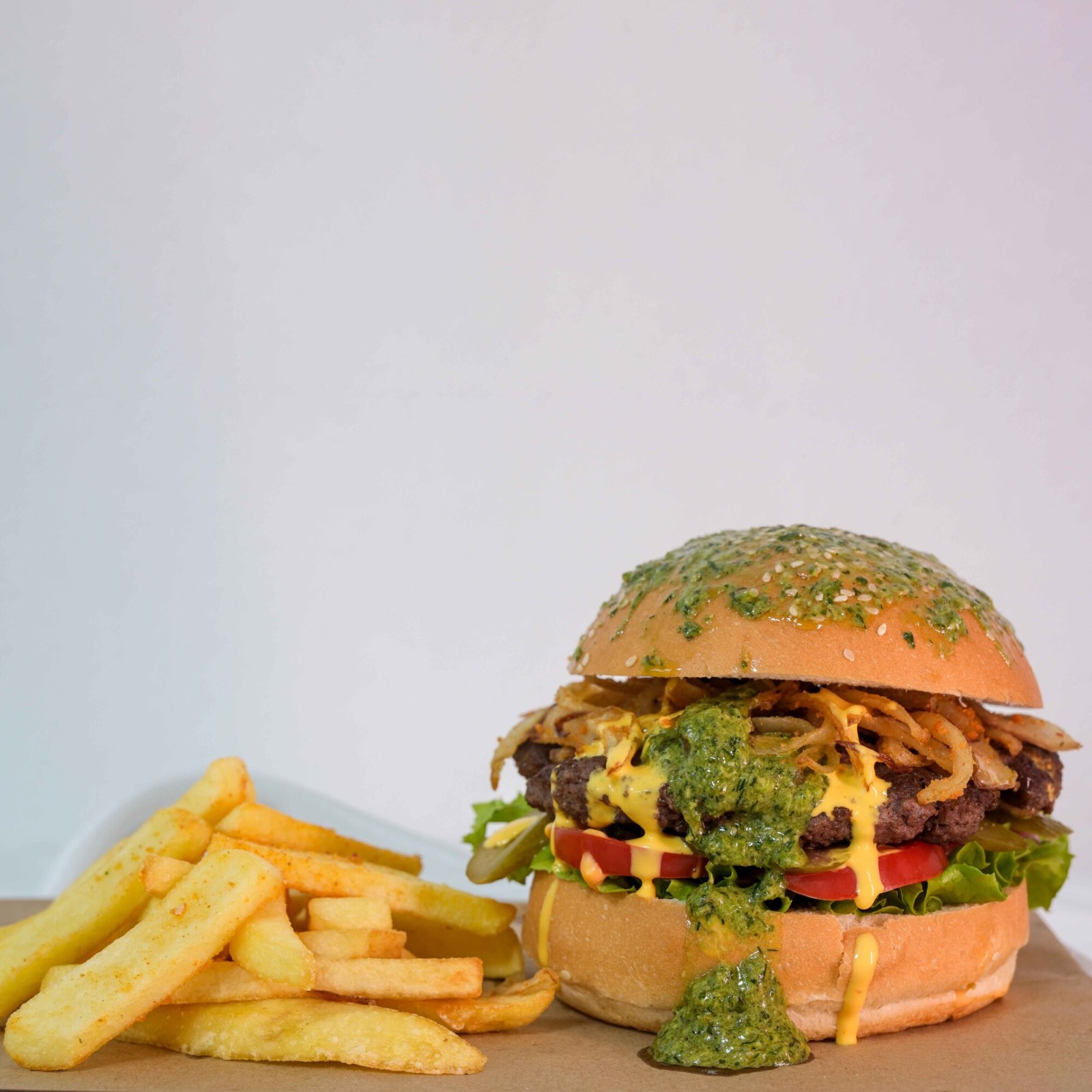 Pesto Soslu Çark Burger