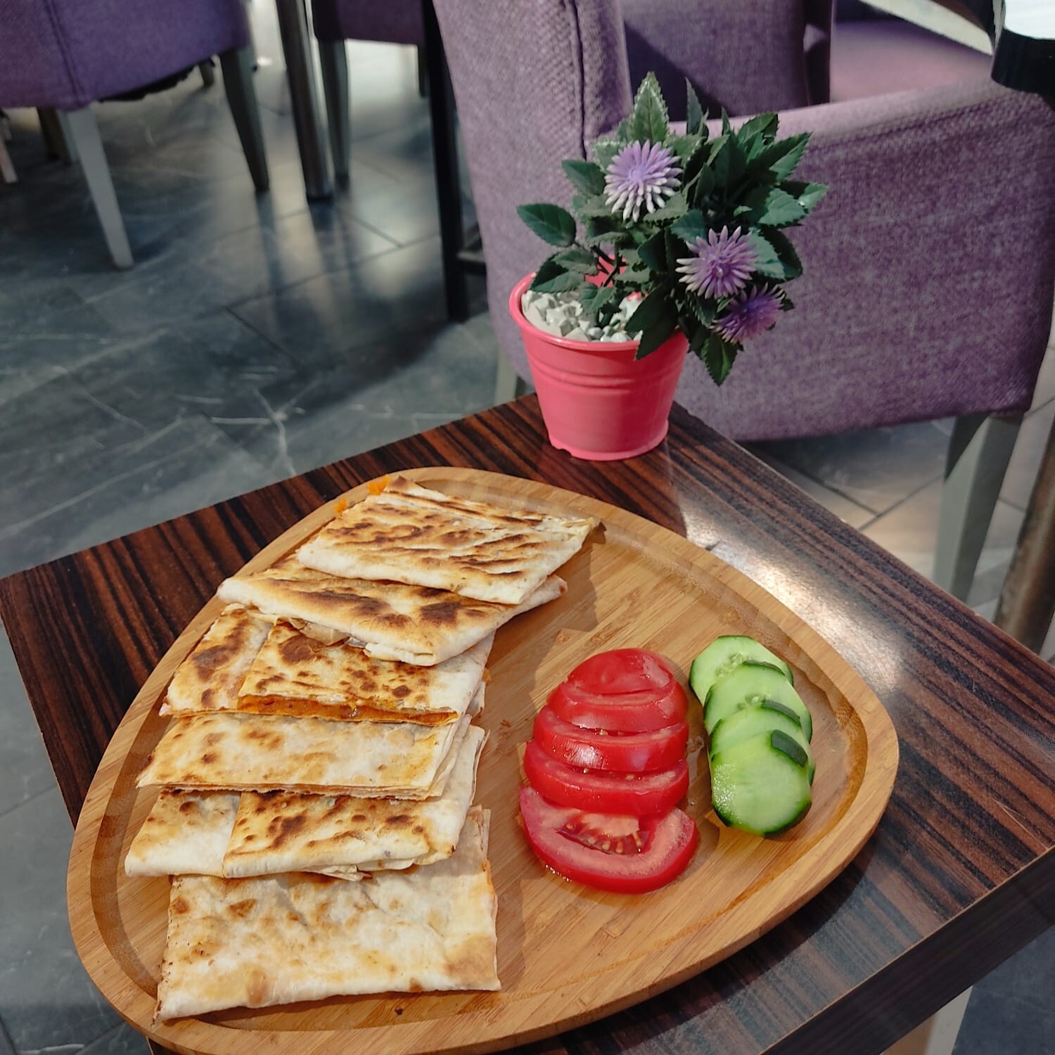 Kaşarlı Sucuklu Gözleme