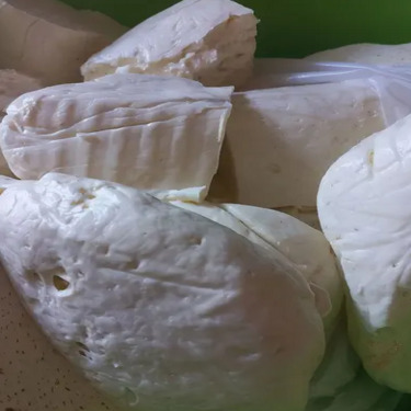 Salamura İnek Peyniri 200 gr)