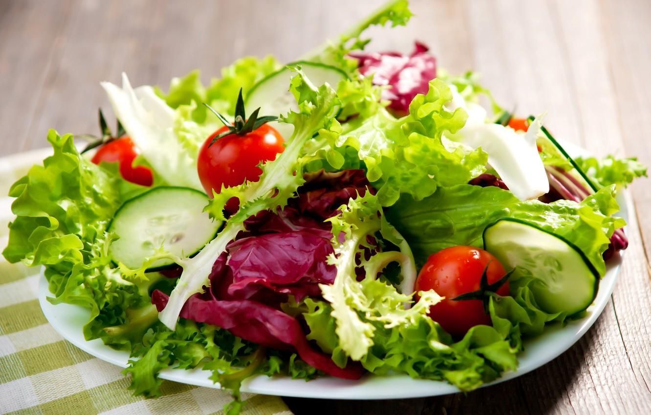 Yeşillikli Salata