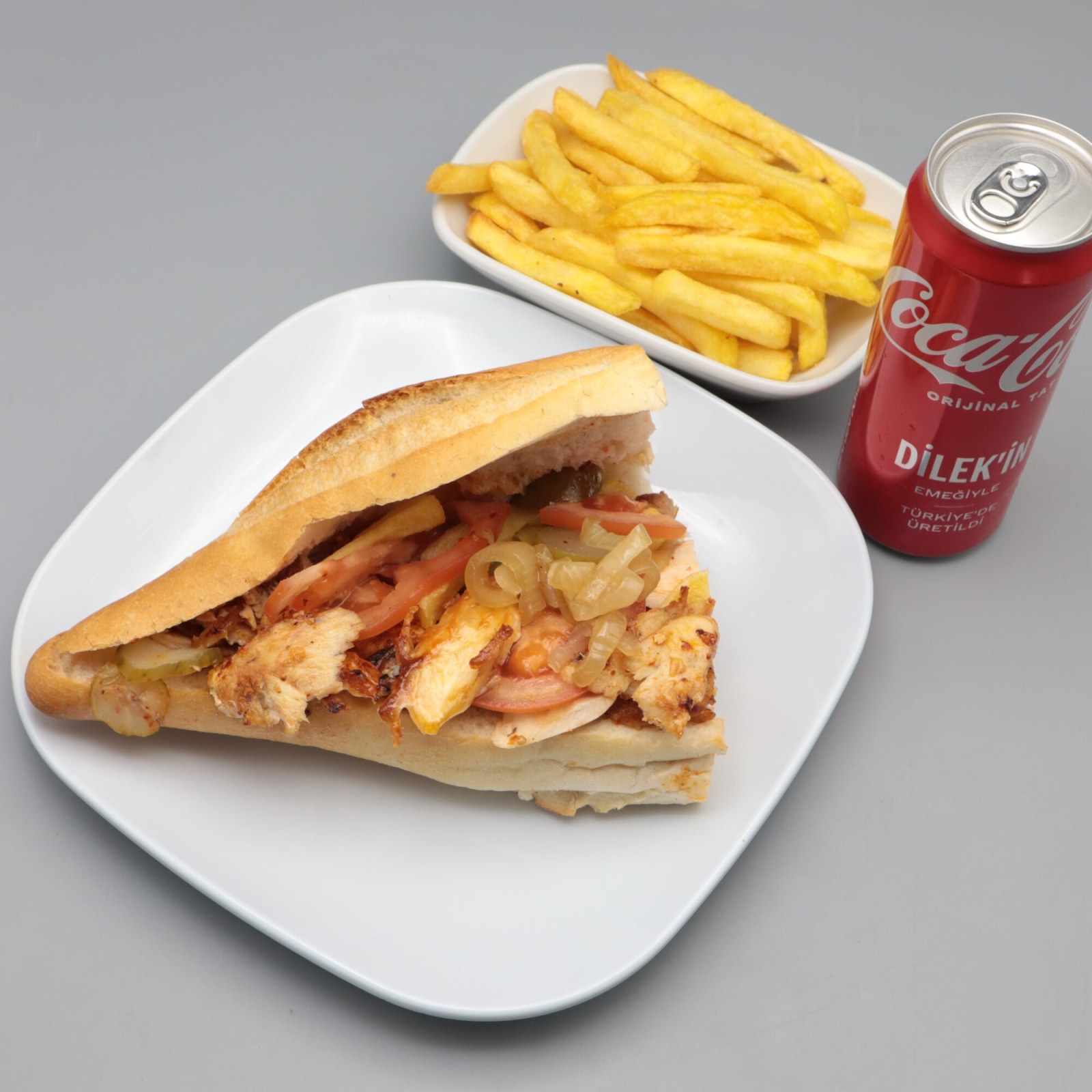 Yarım Ekmek Arası Tavuk Döner Menü
