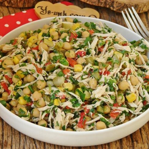 Tavuklu Salata (Duble Porsiyon)