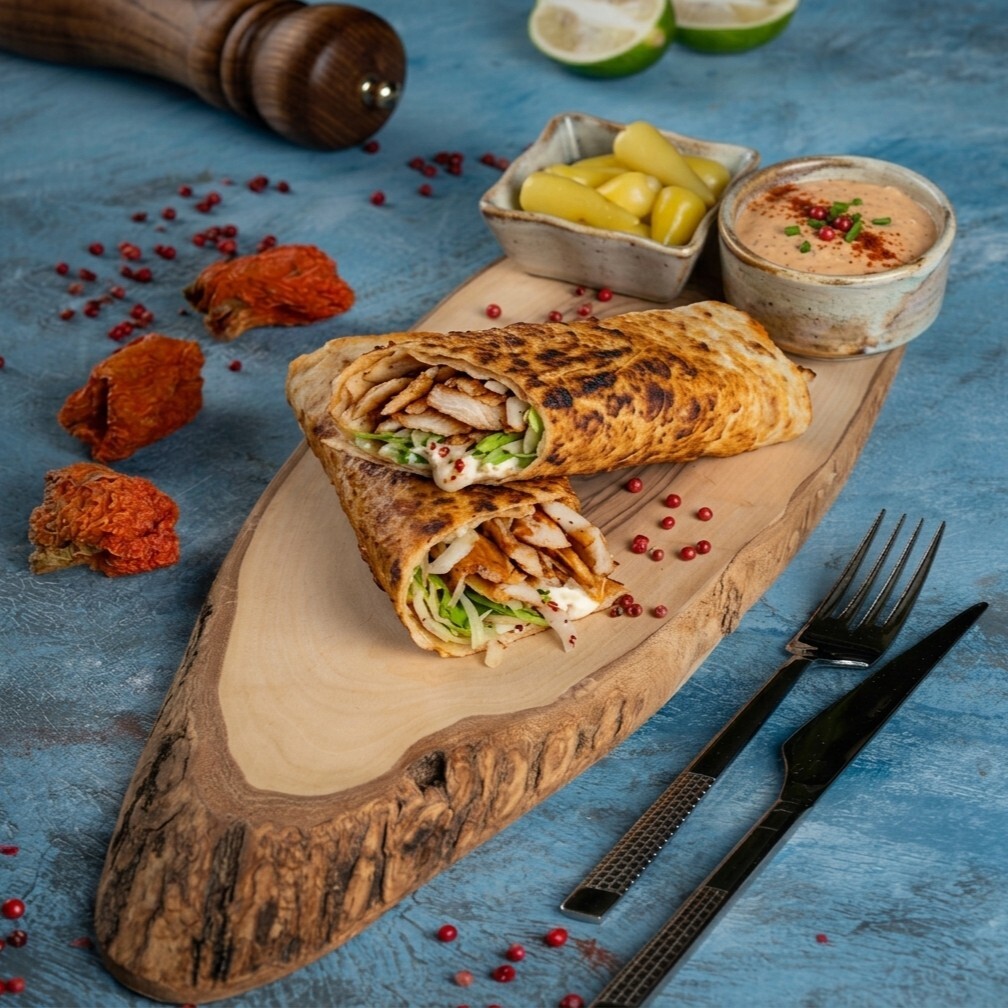 Yufka Ekmek Tavuk Döner Antakya