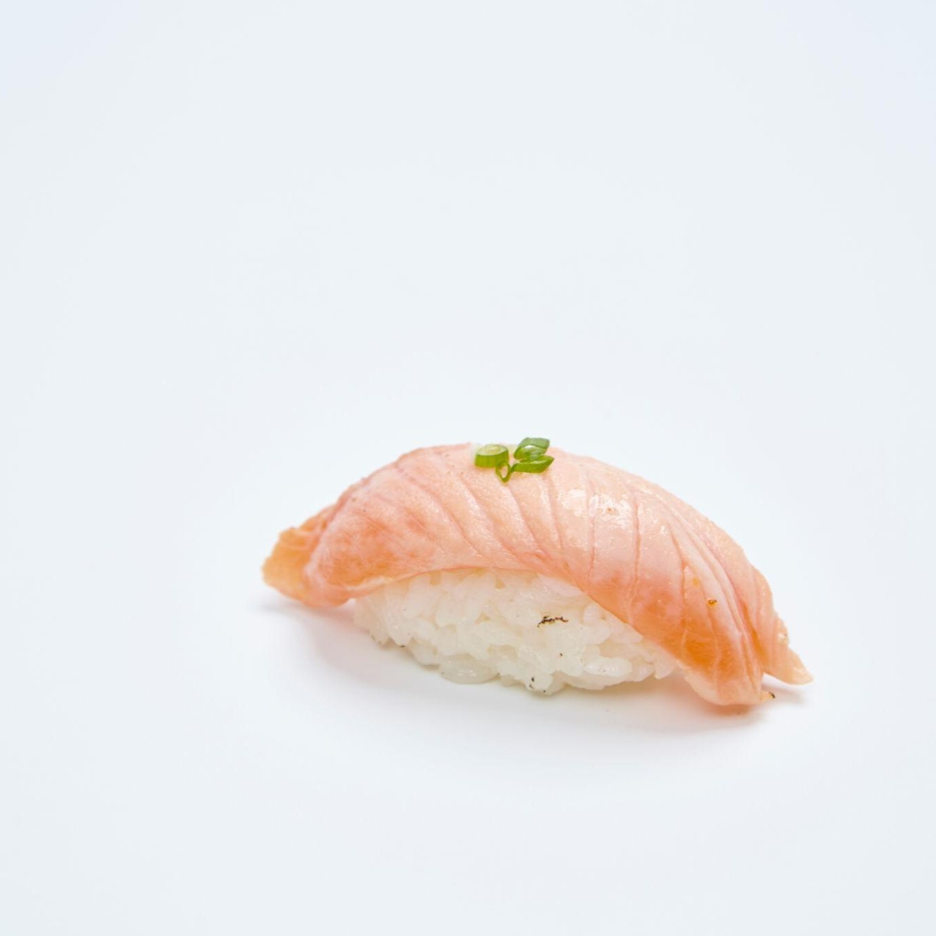Aburi Salmon Nigiri 5 Pcs.