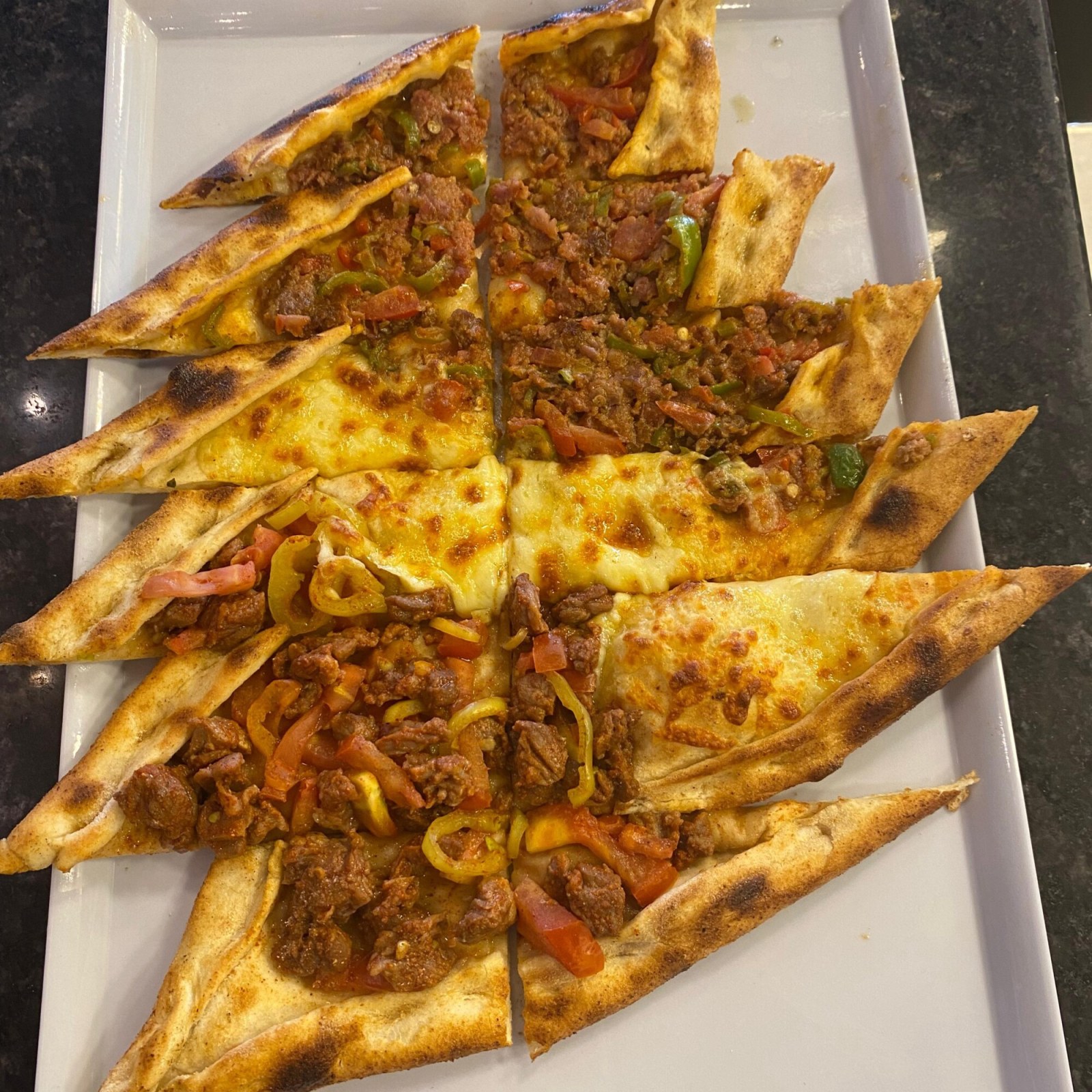 Karışık Pide