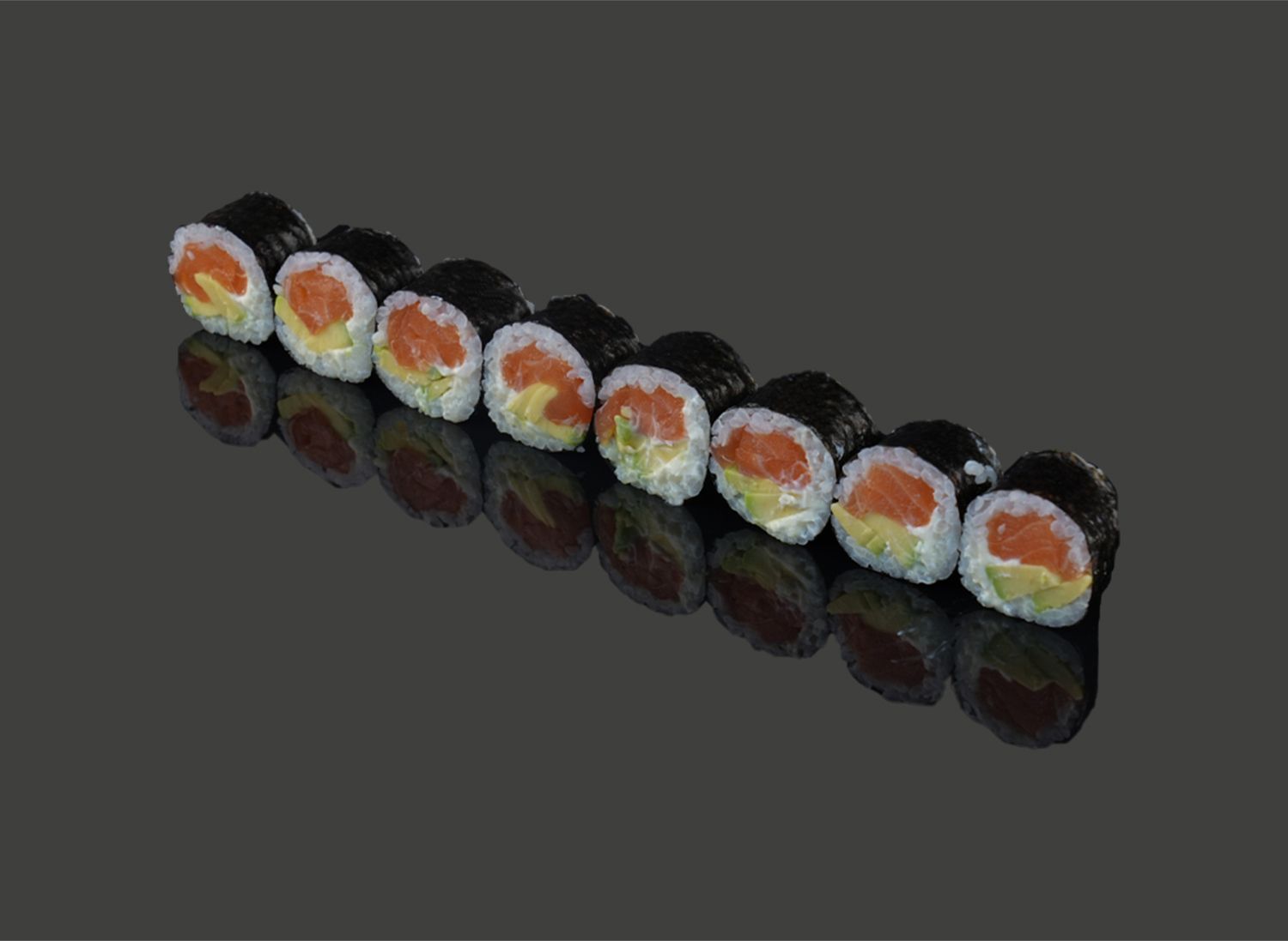 Salmon Avocado Maki