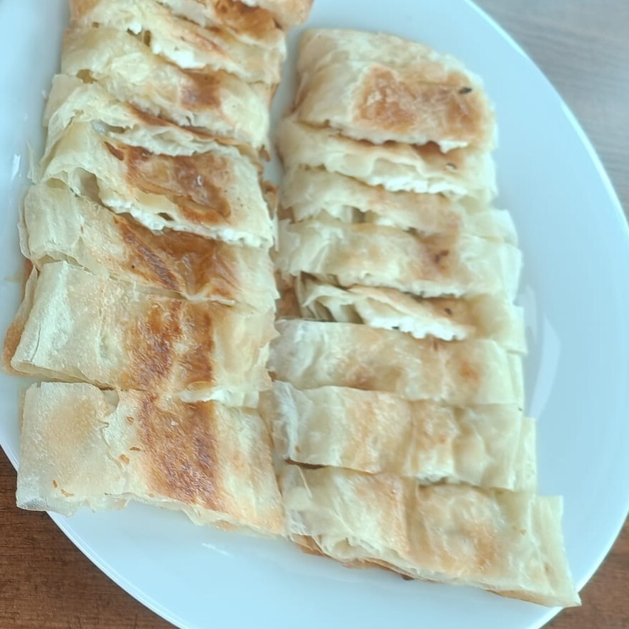 Peynirli Serpme Börek (1 Kg)