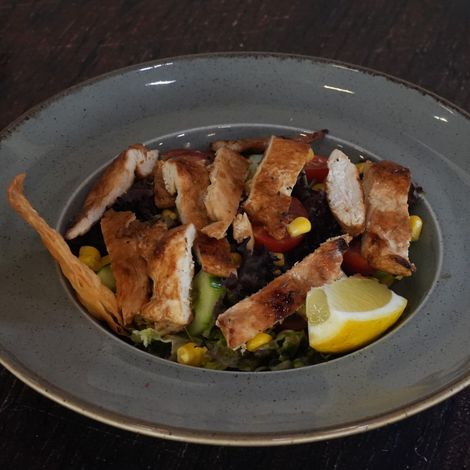 Izgara Tavuk Salata