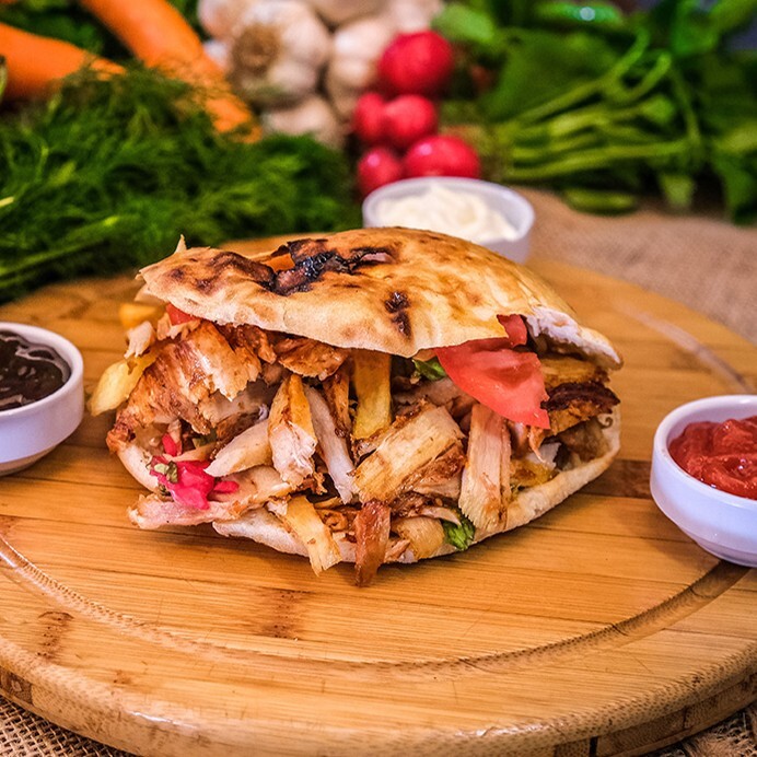 Tombik Ekmek Arası Tavuk Döner (200 gr)