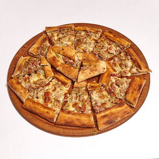 Kuşbaşılı Kaşarlı Pide