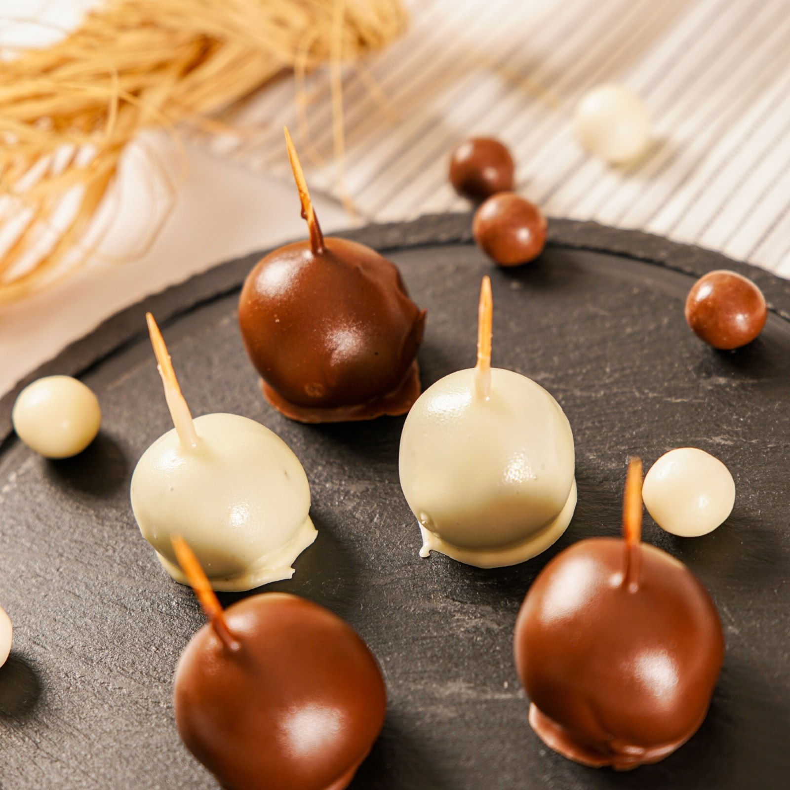 Çikolata Kaplı Mini Lezzet Topları (250 gr)