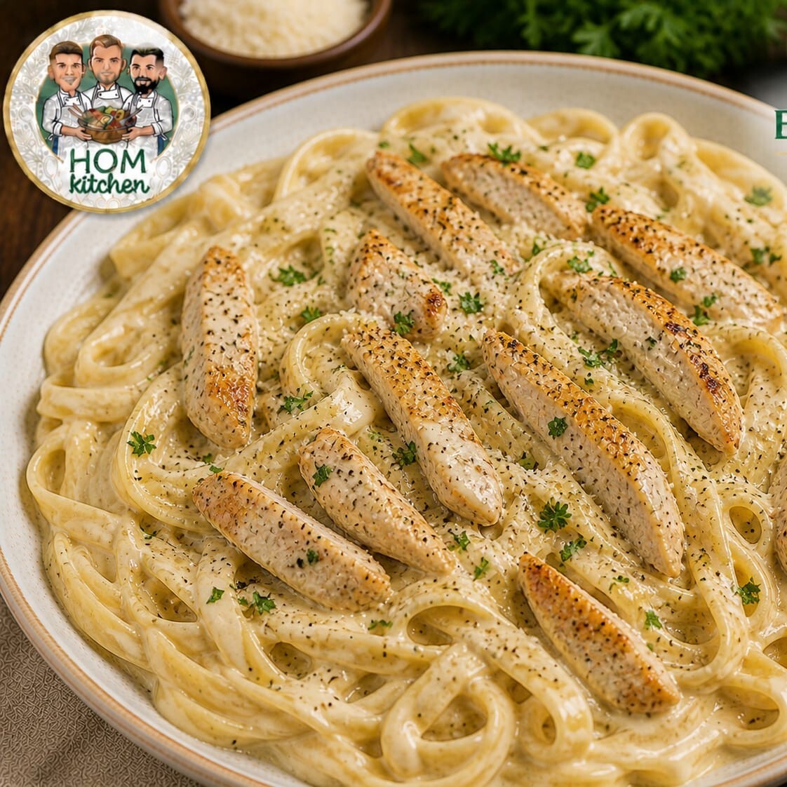 Alfredo Soslu Tavuklu Fettucine