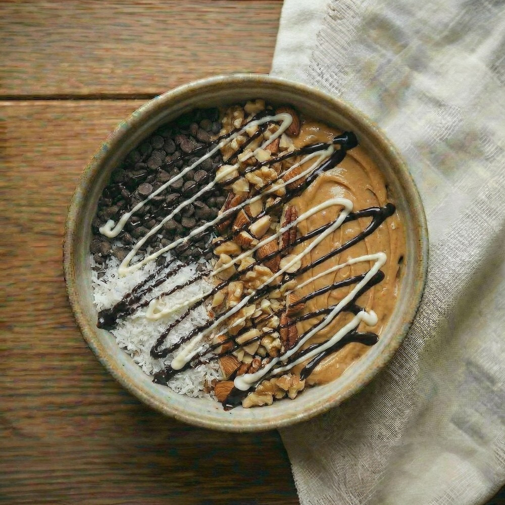 Fıstık Ezmeli Granola Kasesi