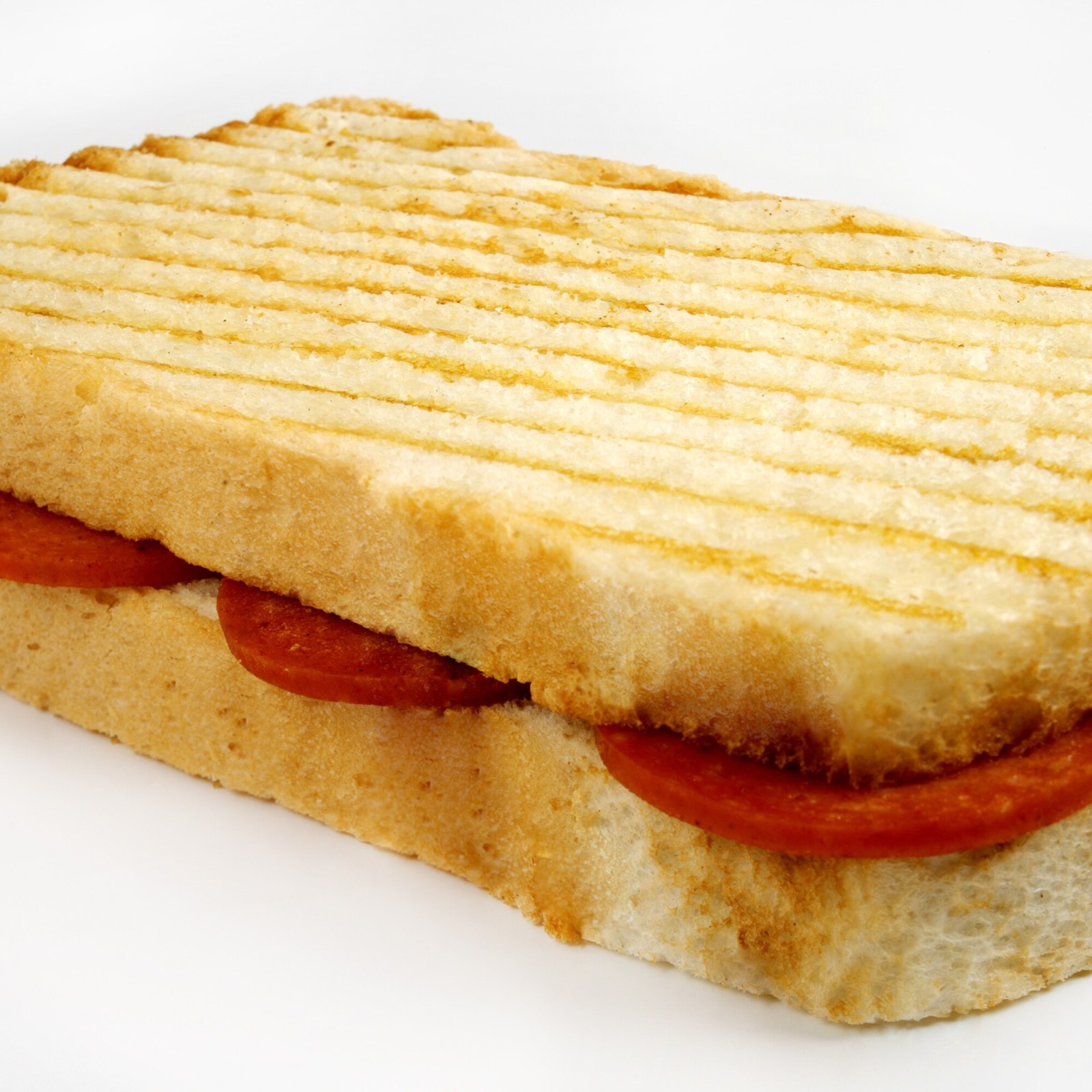 Tost Karışık (Yarım Ekmek, Dana Sucuk)
