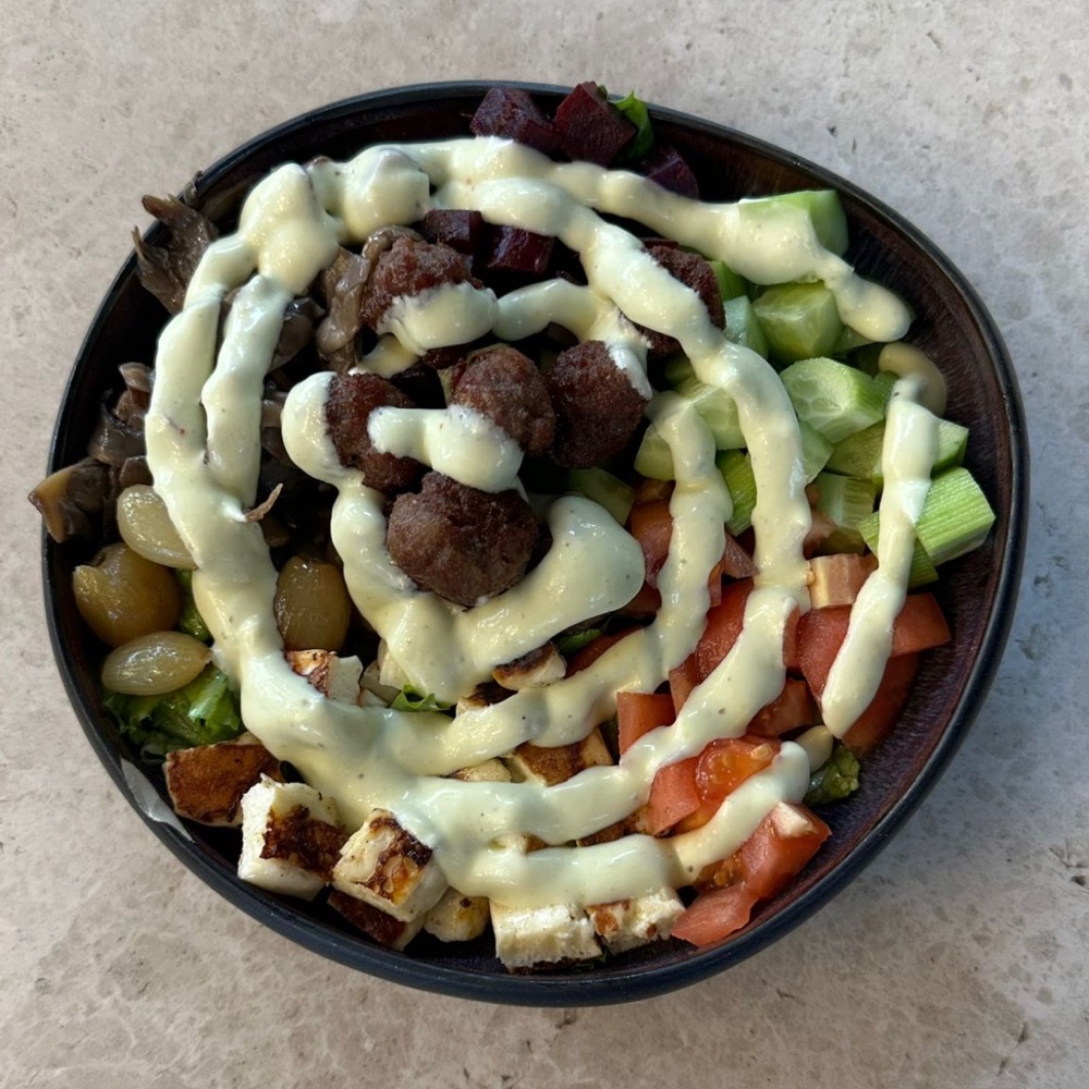Köfteli Hellim Bowl