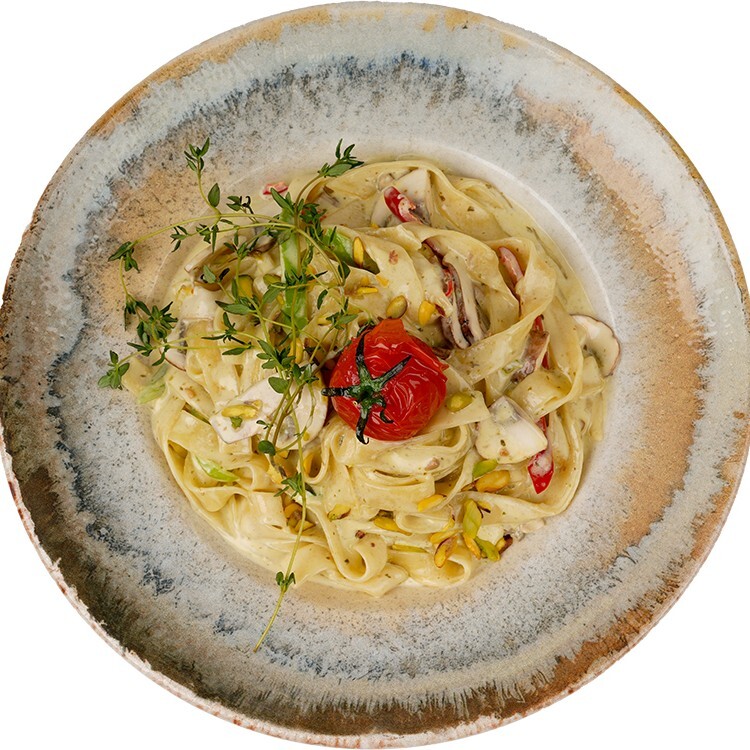 Fettuccine Alfredo