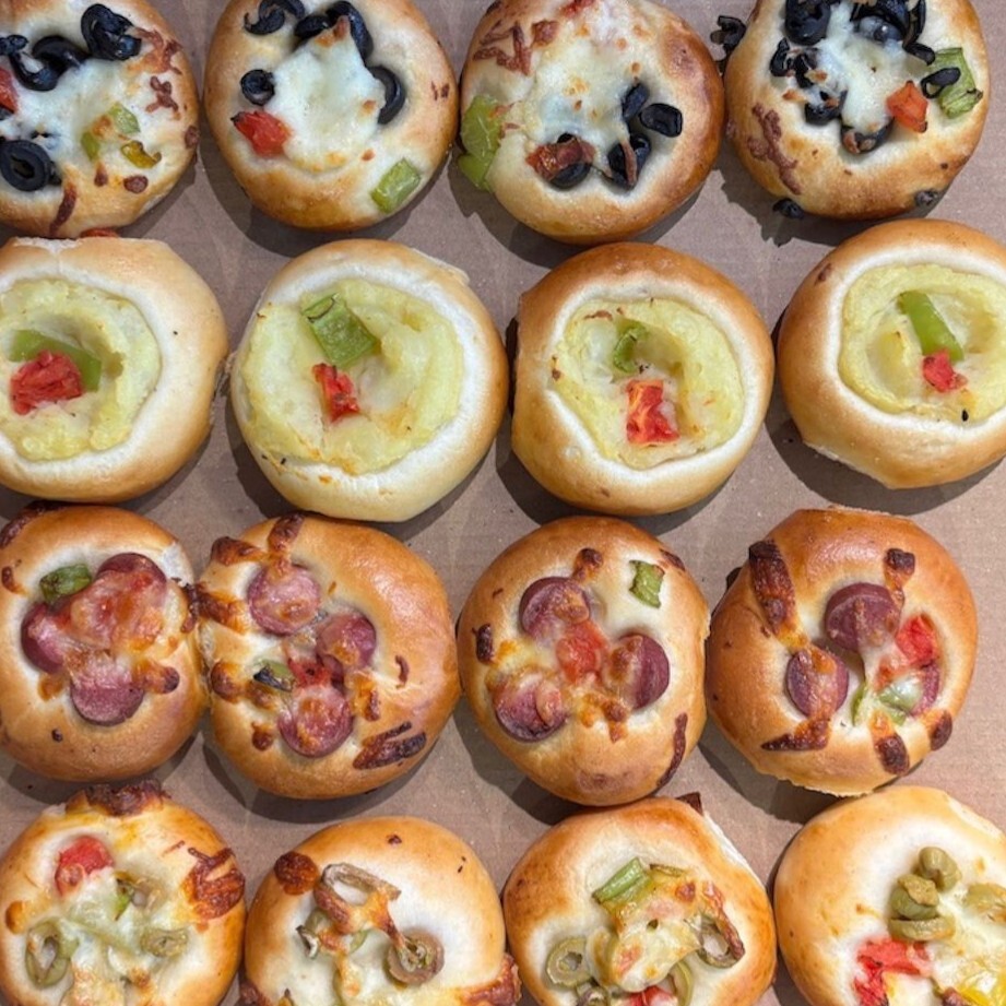 Mini Pizza Siyah Zeytinli 100 gr
