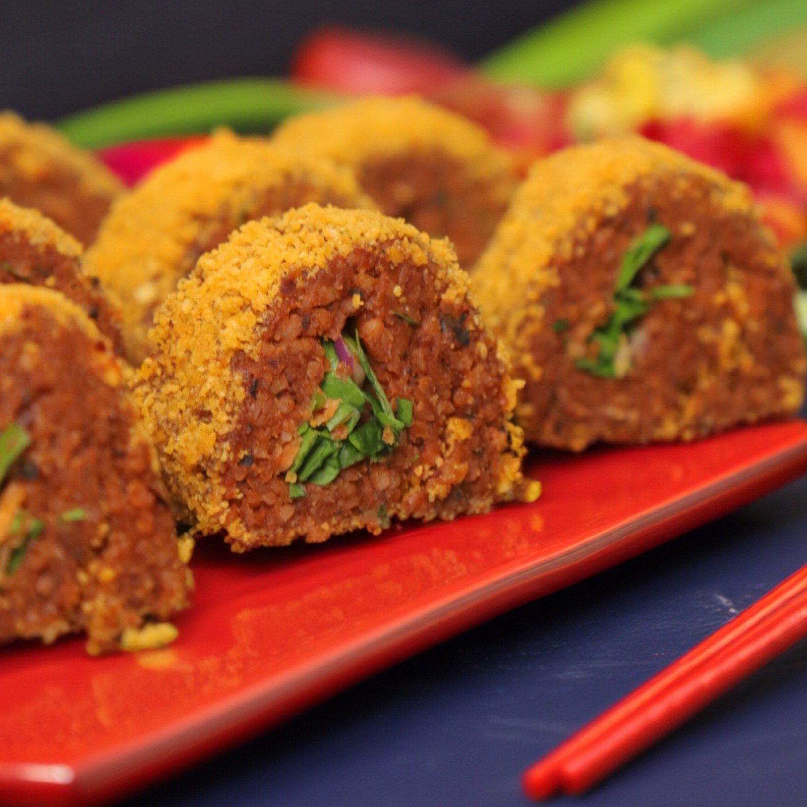 Doritoslu Sushi Roll (250 gr.) + Coca-Cola (33 cl.)