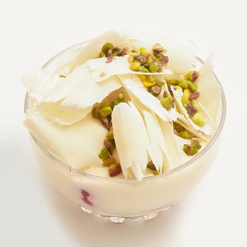 Beyaz Çikolatalı Profiterol