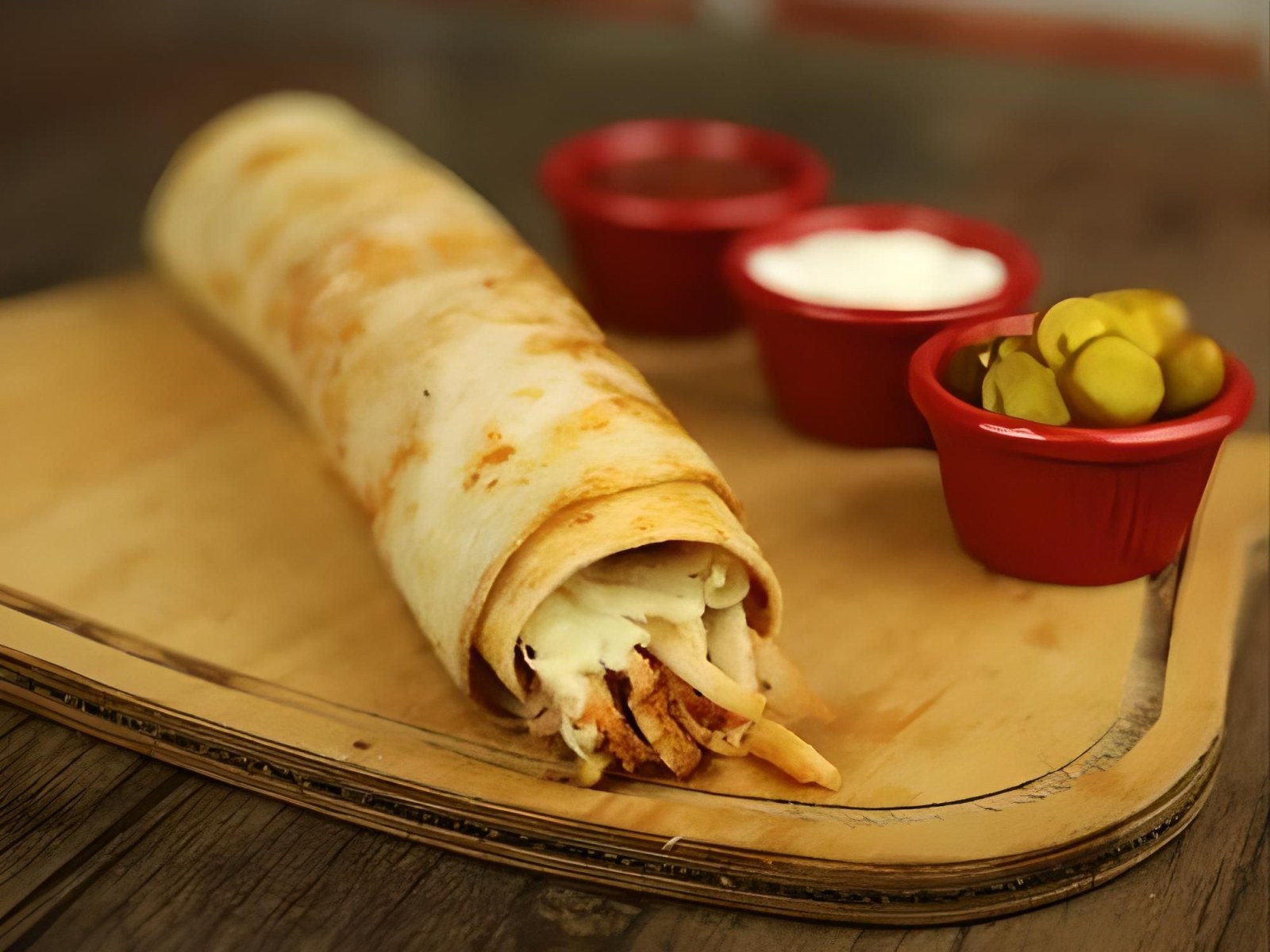 Kaşarlı Bazuka Tavuk Döner