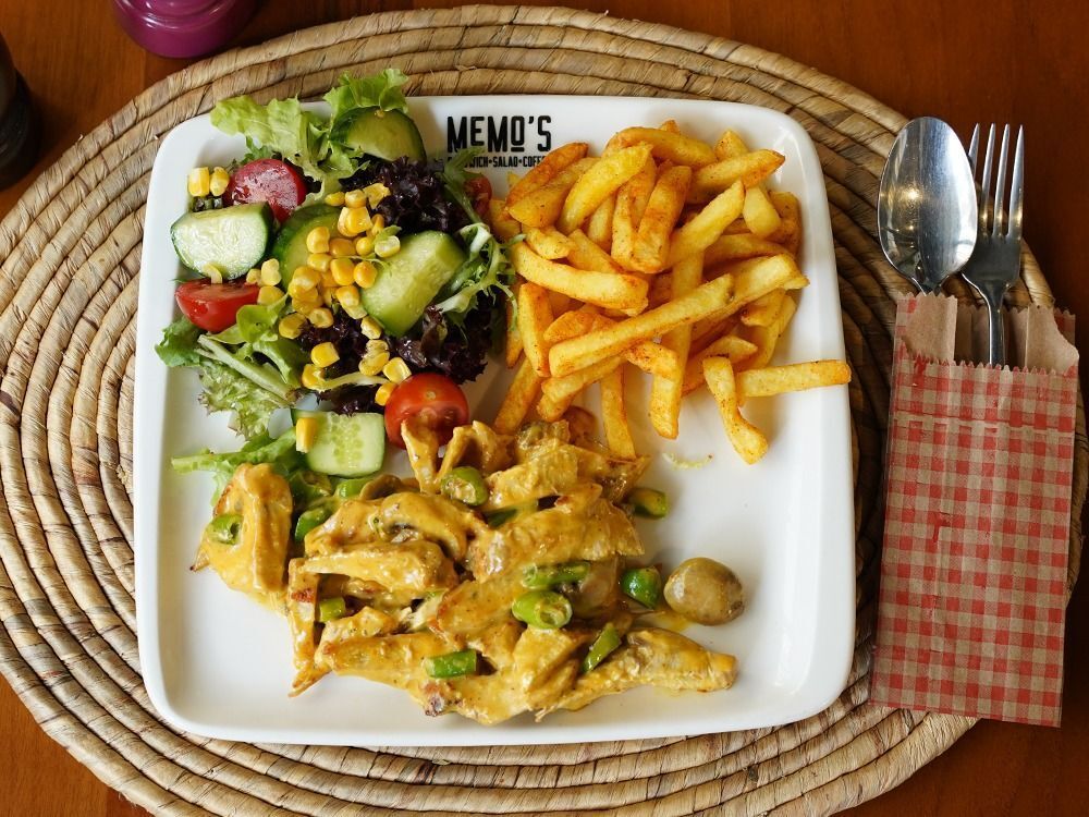 Cafe de Paris Soslu Tavuk