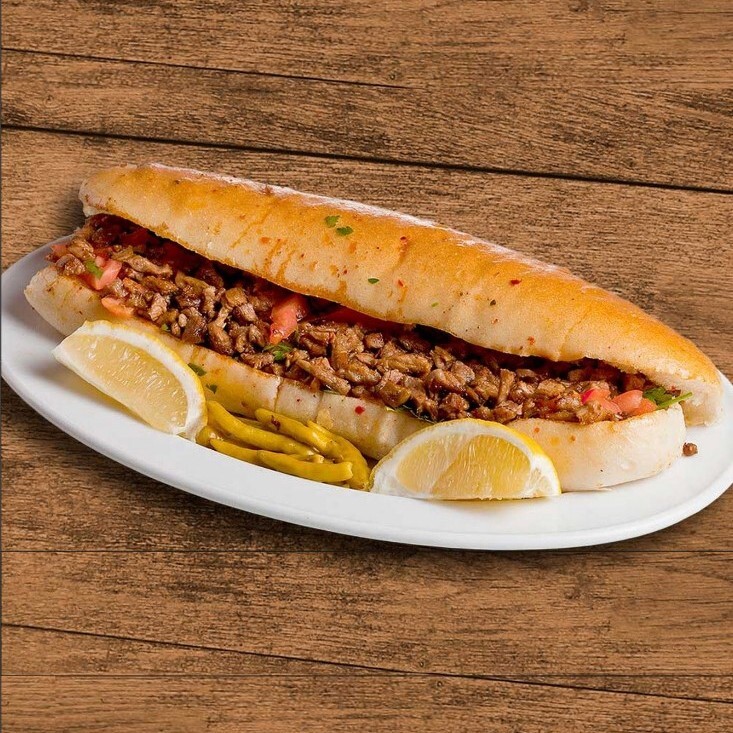 Ekmek Arasi Tavuk Tantuni