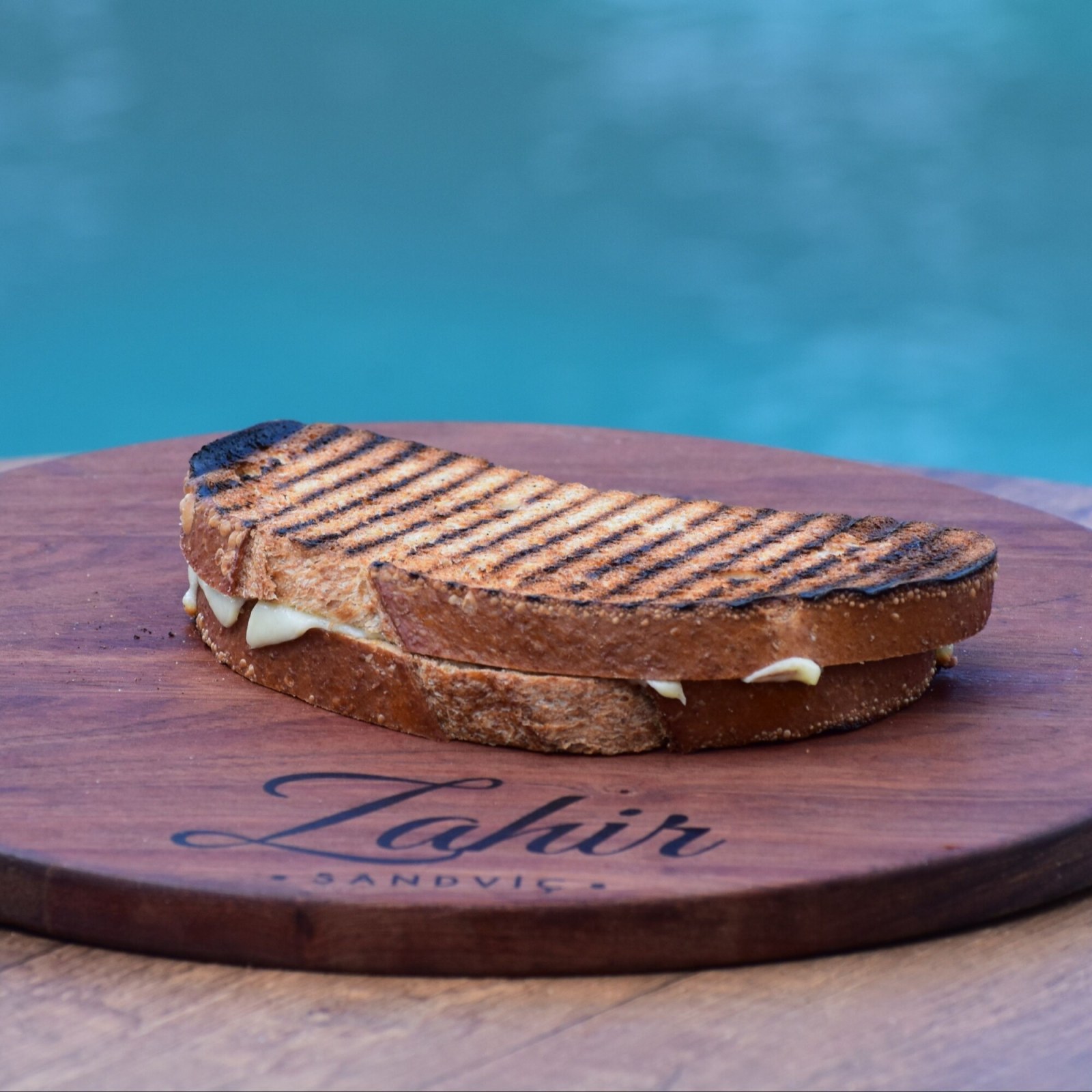 Zahir Serpme Tost
