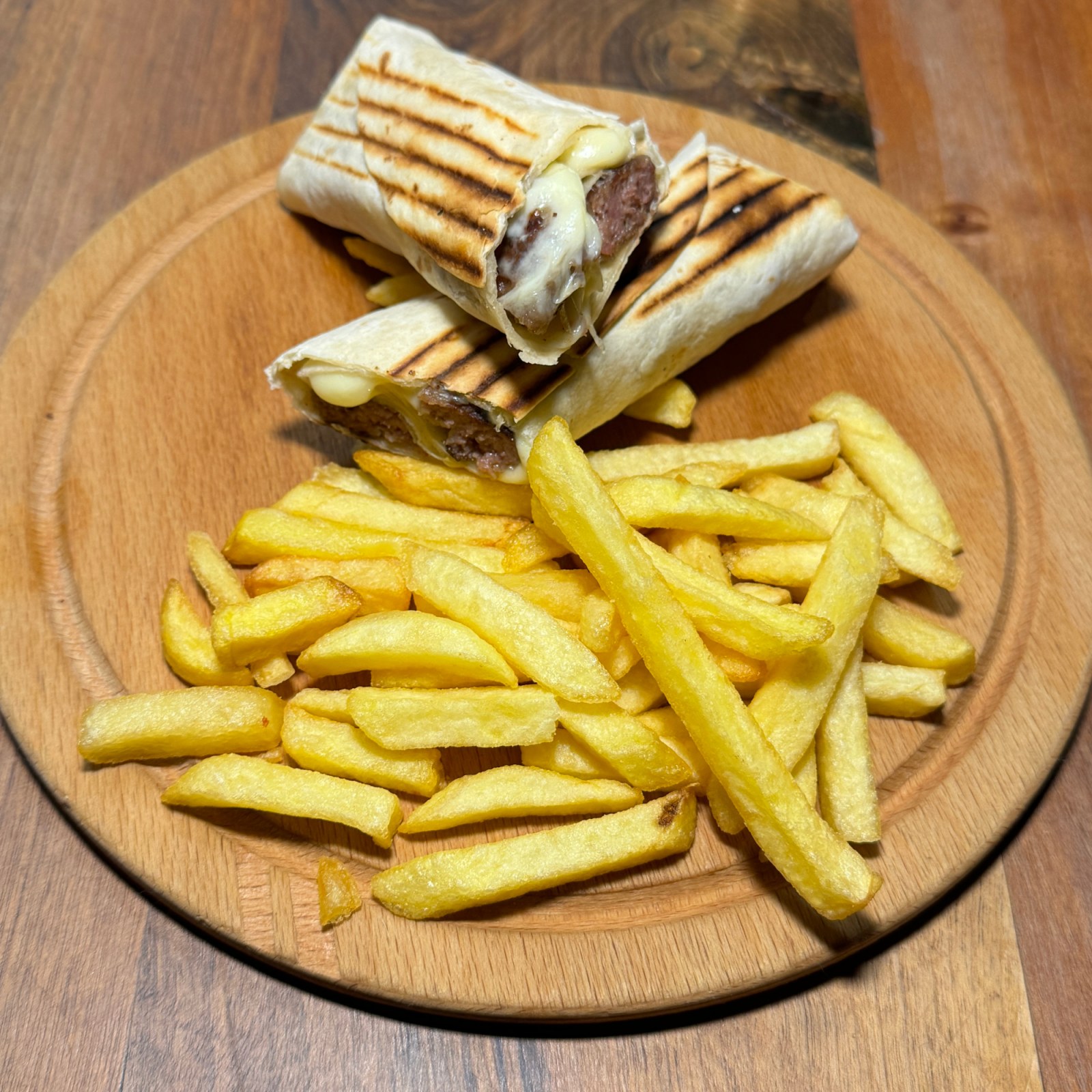Kaşarlı Köfte Dürüm