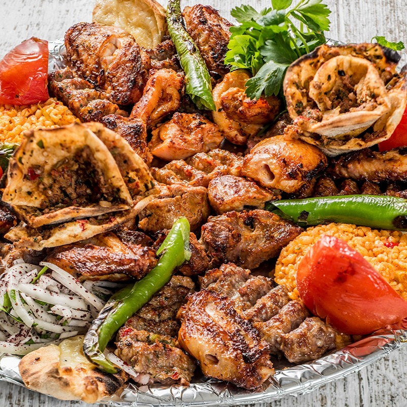 Karışık Kebap + 1,5 Litrelik İçecek