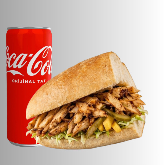 Yaprak Tavuk Sandviç (Yarım Ekmek) + 330 ml Coca-Cola