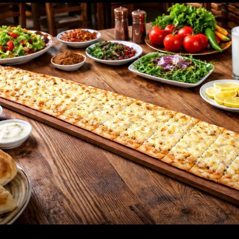 Kaşarlı Pide